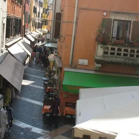 Palazzo Fregoso Appartamento Garda (Verona)