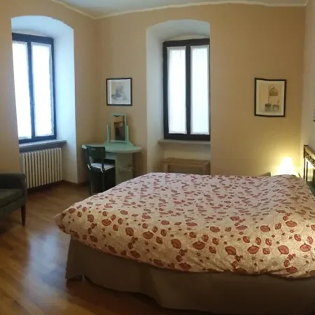 Apartment Palazzo Fregoso Garda (Verona)
